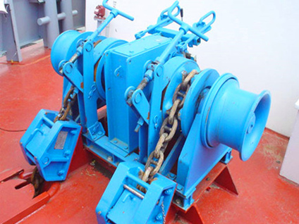 hydraulic winch