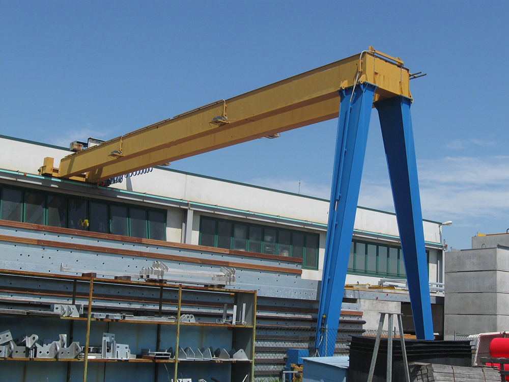 Semi gantry crane for sale